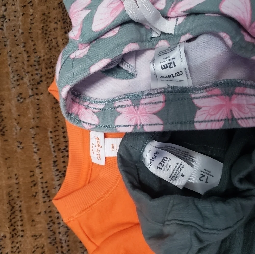 baby girls size 12M clothing bundle of 4